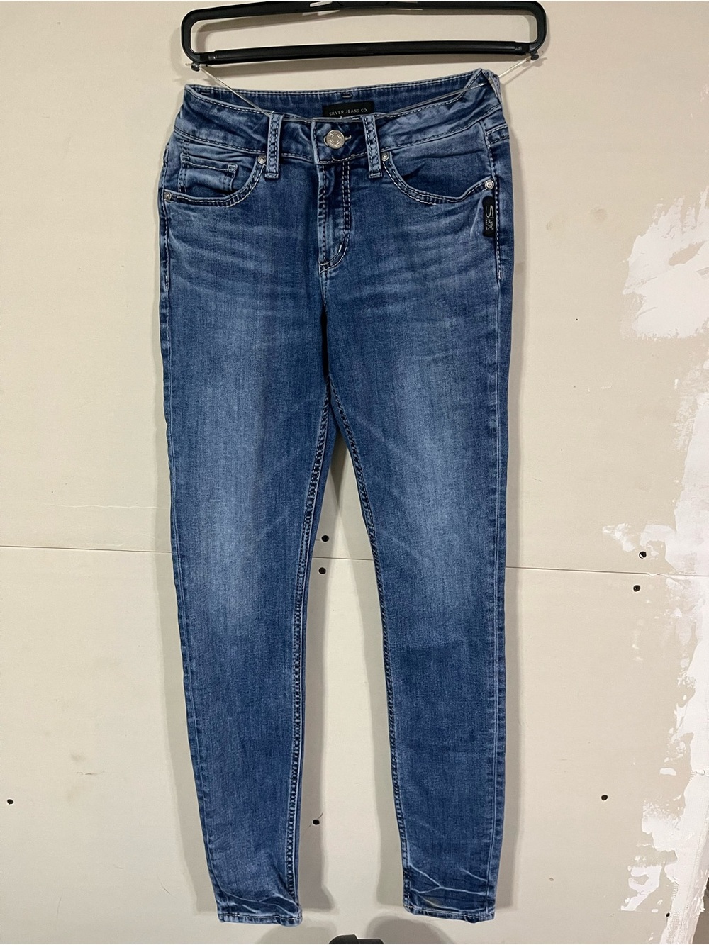 Silver Jeans Mid Wash Skinny Jeans in Blue